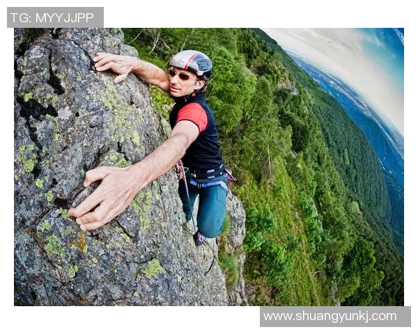 武汉攀岩队在极限运动会中以89分稳居积分榜首位